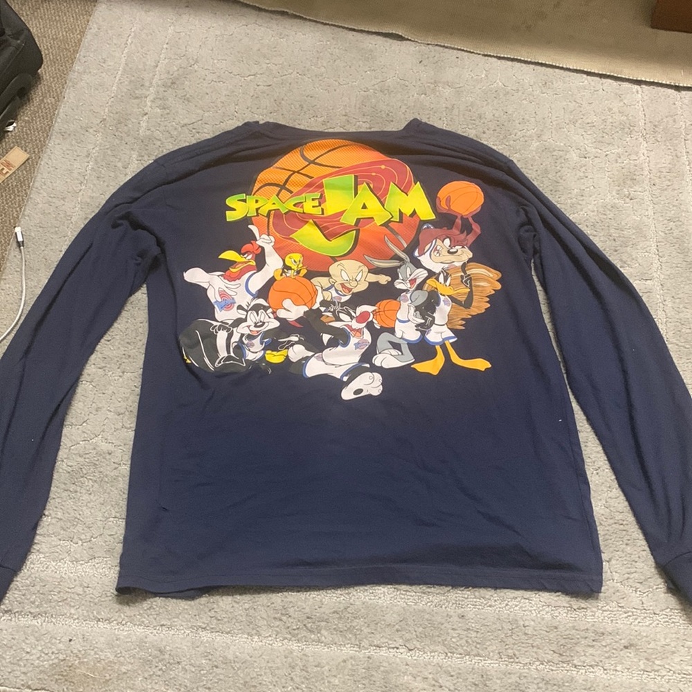 Space Jam looney tunes shirt